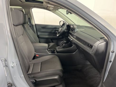 Certified 2025 Honda CR-V EX image 8