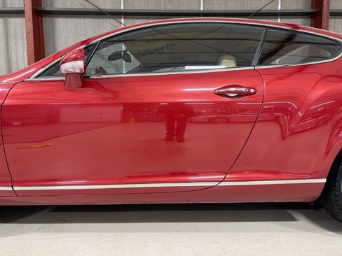 Used 2005 Bentley Continental GT image 29