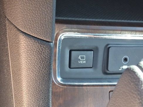 Certified 2023 Subaru Ascent Touring AWD/4WD image 28