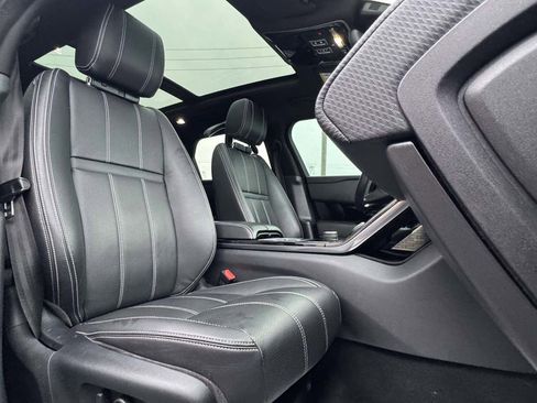Used 2020 Land Rover Range Rover Velar S image 30