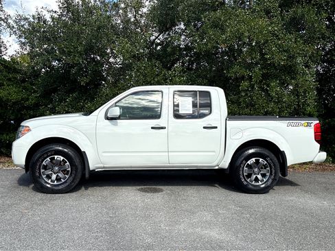 Used 2019 Nissan Frontier PRO-4X image 27