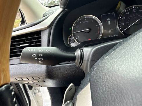 Used 2021 Lexus RX 350L Premium w/ Premium Package AWD/4WD image 28