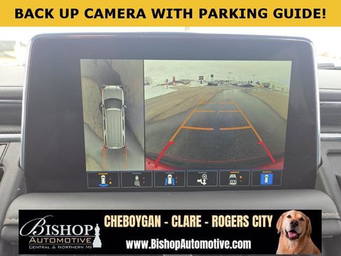 Used 2022 GMC Yukon XL SLT w/ SLT Luxury Package image 17