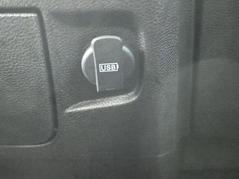 Used 2024 RAM 1500 Classic Warlock image 9