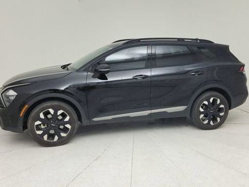 Used 2023 Kia Sportage X-Line AWD/4WD image 2