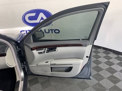 Used 2013 Mercedes-Benz S 550 image 39