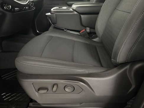 Used 2024 Chevrolet Silverado 1500 RST w/ Z71 Off-Road Package image 12