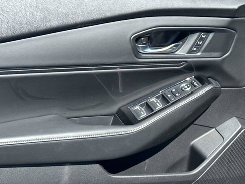 Certified 2023 Honda Accord Touring image 17