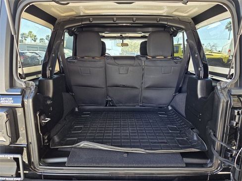 Used 2021 Jeep Wrangler Unlimited Sport w/ Technology Group image 11