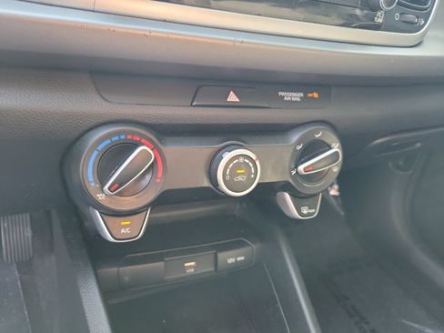 Used 2023 Kia Rio LX FWD image 27