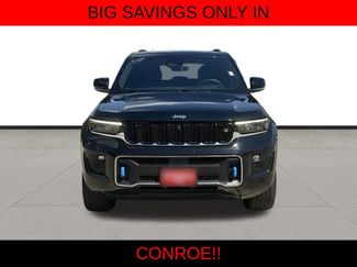 Used 2024 Jeep Grand Cherokee Overland w/ Advanced Protech Group III AWD/4WD video 2