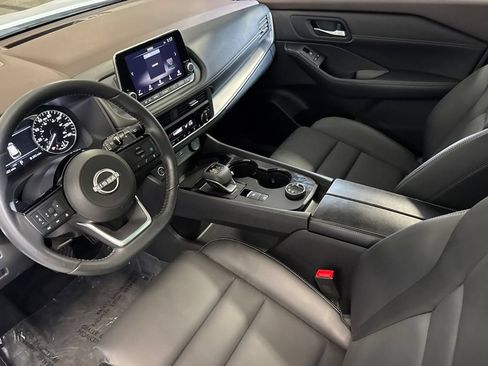 Used 2023 Nissan Rogue SV w/ SV Premium B Package AWD/4WD image 10