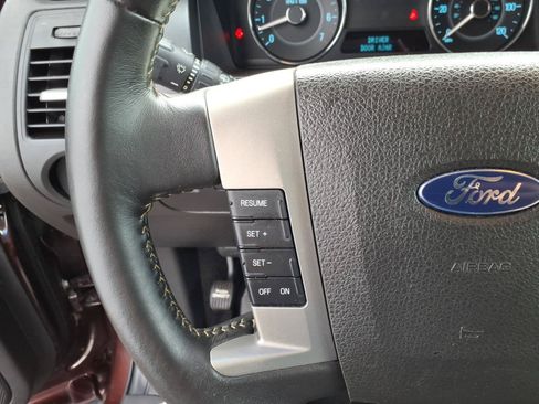 Used 2010 Ford Flex SE FWD image 19