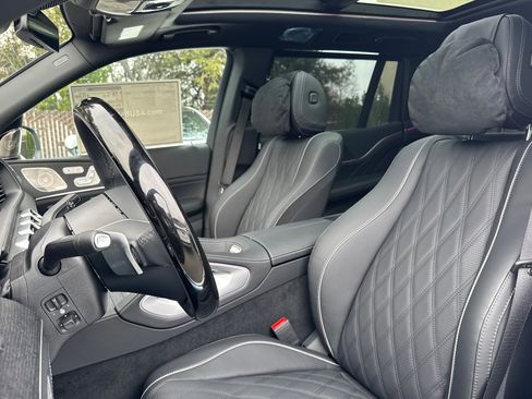 New 2026 Mercedes-Benz Maybach GLS 600 4MATIC image 18