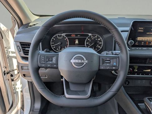 New 2026 Nissan Rogue SV AWD/4WD image 20