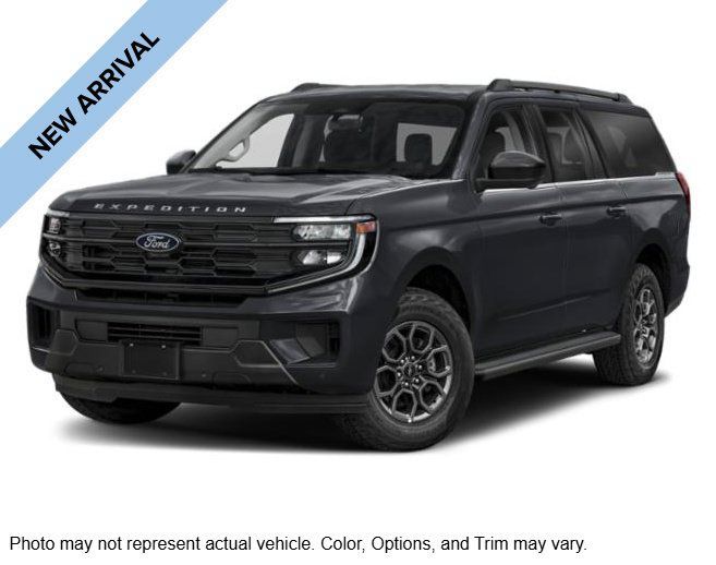 Used 2025 Ford Expedition Max Active AWD/4WD image 1