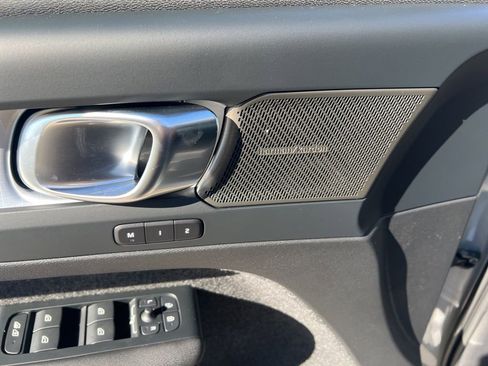 New 2026 Volvo XC40 B5 Ultra w/ Protection Package Premier AWD/4WD image 14