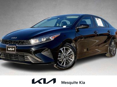 Certified 2023 Kia Forte LXS