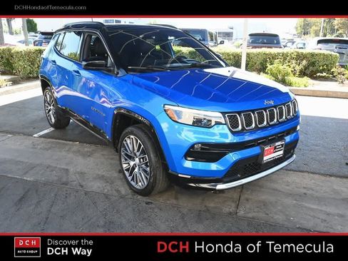 Used 2023 Jeep Compass Limited w/ Elite Group image 3