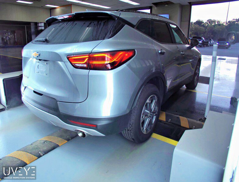 Used 2025 Chevrolet Blazer LT w/ Convenience Package FWD image 4