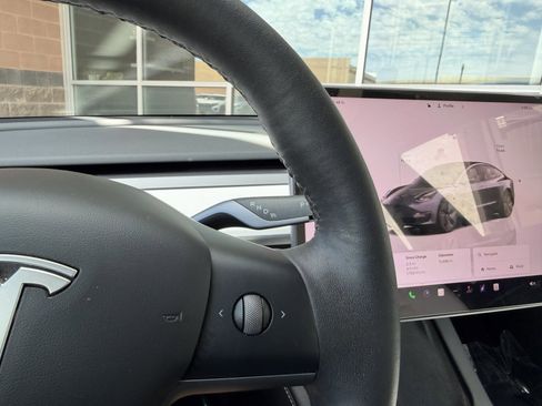 Used 2023 Tesla Model 3 Standard Range RWD image 32