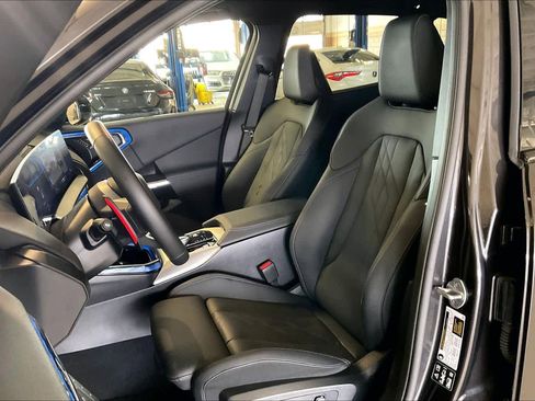 Used 2025 BMW X3 M50 image 7