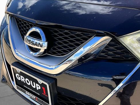 Used 2017 Nissan Maxima Platinum w/ Interior Lighting Package FWD image 29