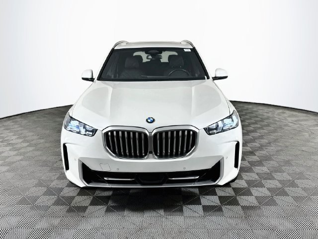 Used 2024 BMW X5 sDrive40i RWD image 4