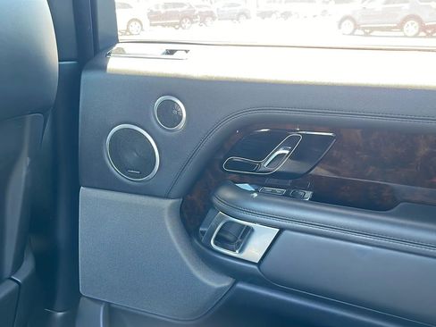 Used 2020 Land Rover Range Rover HSE AWD/4WD image 28