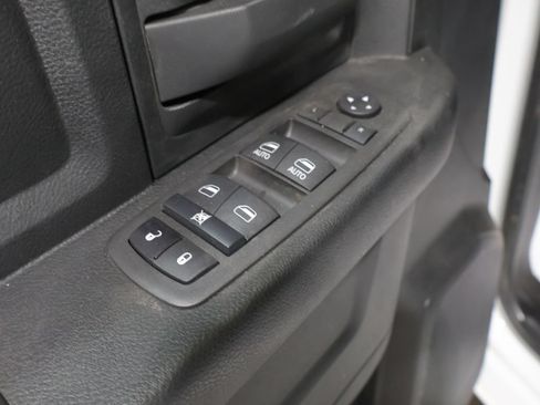 Certified 2022 RAM 2500 Tradesman AWD/4WD image 15