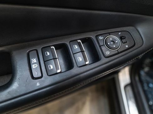 Used 2020 Hyundai Santa Fe Limited AWD/4WD image 20