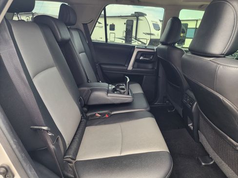 Used 2023 Toyota 4Runner SR5 Premium w/ Moonroof Package RWD image 10
