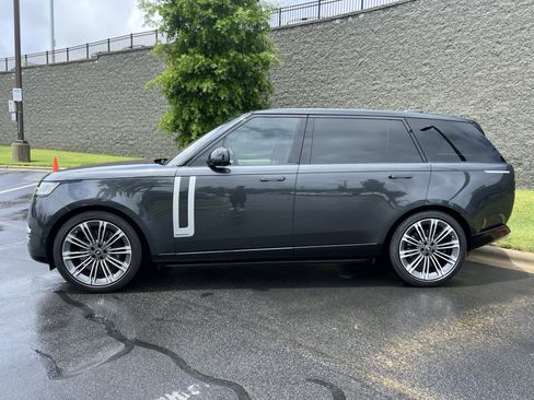 Certified 2023 Land Rover Range Rover Long Wheelbase Autobiography AWD/4WD image 5