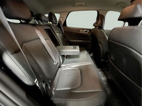 Used 2023 Kia Sportage EX image 19