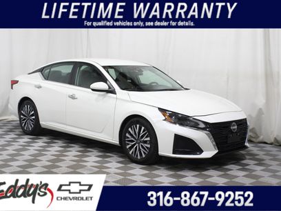 Used 2023 Nissan Altima 2.5 SV