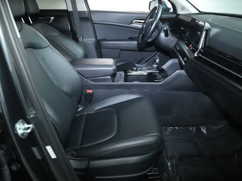 Used 2024 Kia Sportage EX AWD/4WD image 34