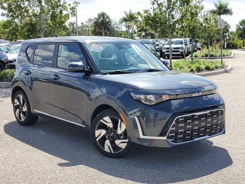 Used 2025 Kia Soul GT-Line image 32