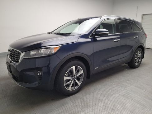 Used 2019 Kia Sorento EX image 2