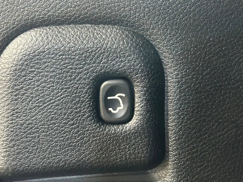 Used 2019 Jeep Grand Cherokee Trailhawk AWD/4WD image 34