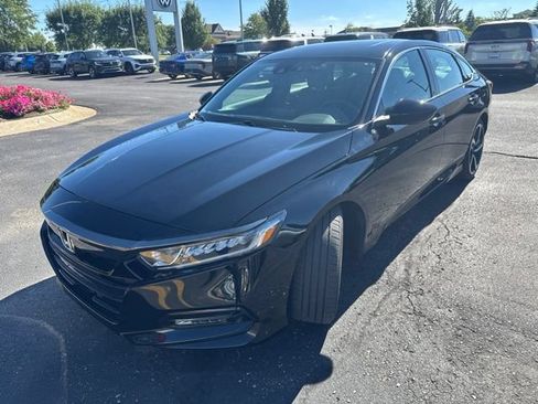 Used 2020 Honda Accord Sport image 4