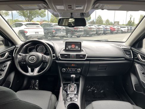 Used 2016 MAZDA MAZDA3 i Touring w/ Popular Equipment Package FWD image 24