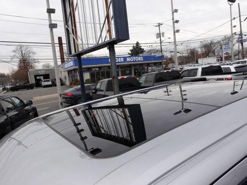 Used 2023 Ford F150 XLT w/ Equipment Group 302A High image 8