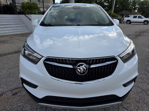 Used 2020 Buick Encore Preferred FWD image 2