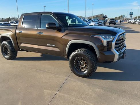 Used 2022 Toyota Tundra Limited image 9