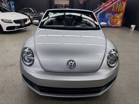 Used 2016 Volkswagen Beetle 1.8T S FWD image 15