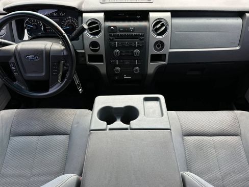 Used 2011 Ford F150 XLT w/ XLT Chrome Pkg RWD image 3