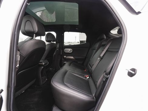 Used 2023 Genesis GV60 Advanced image 32