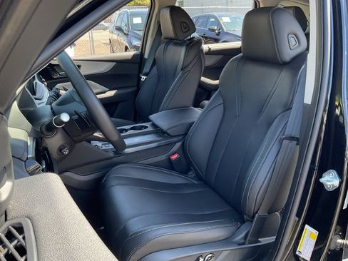 Used 2025 Acura MDX SH-AWD w/ Technology Package image 18
