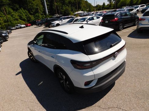 Used 2023 Volkswagen ID.4 Pro RWD image 8