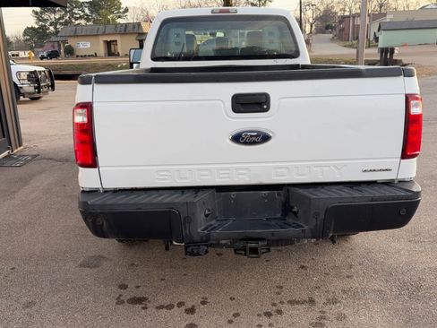 Used 2016 Ford F250 XL w/ Power Equipment Group image 5